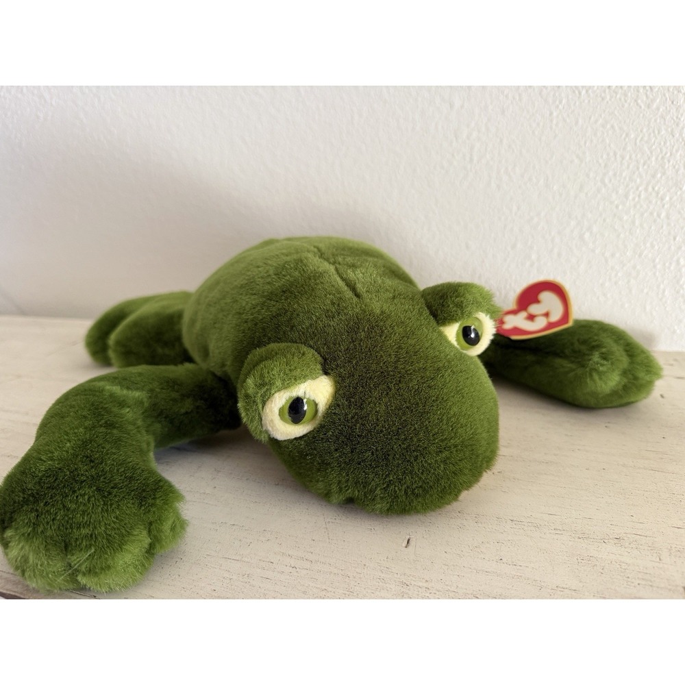 Vintage 1991 TY Freddie the Green Frog Plush Stuffed Animal w/ Croaker Rattle NW